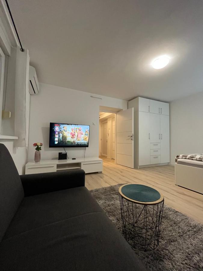 Apartment Vbk Осієк Екстер'єр фото